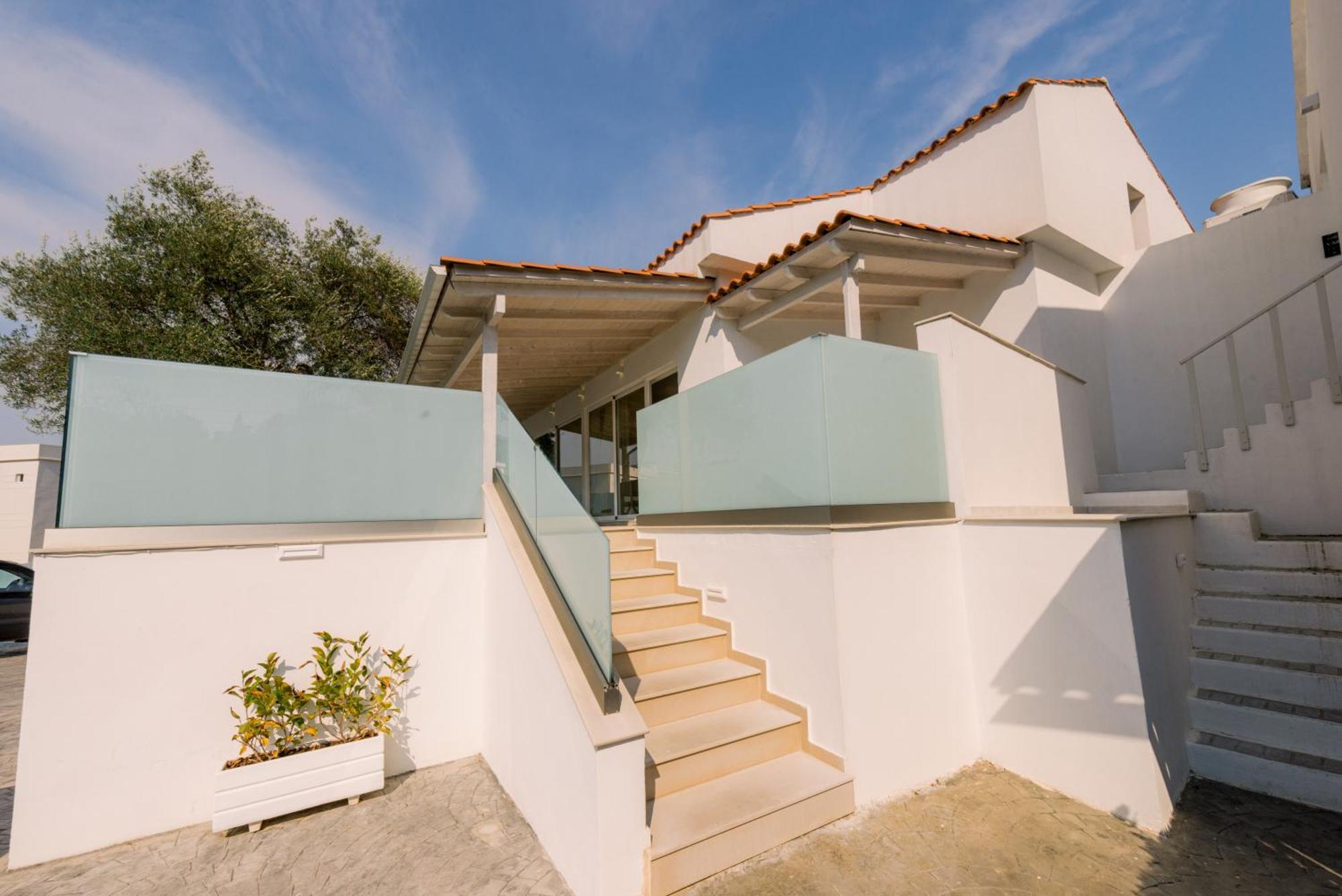 Ray Hotel Corfu Перама Экстерьер фото