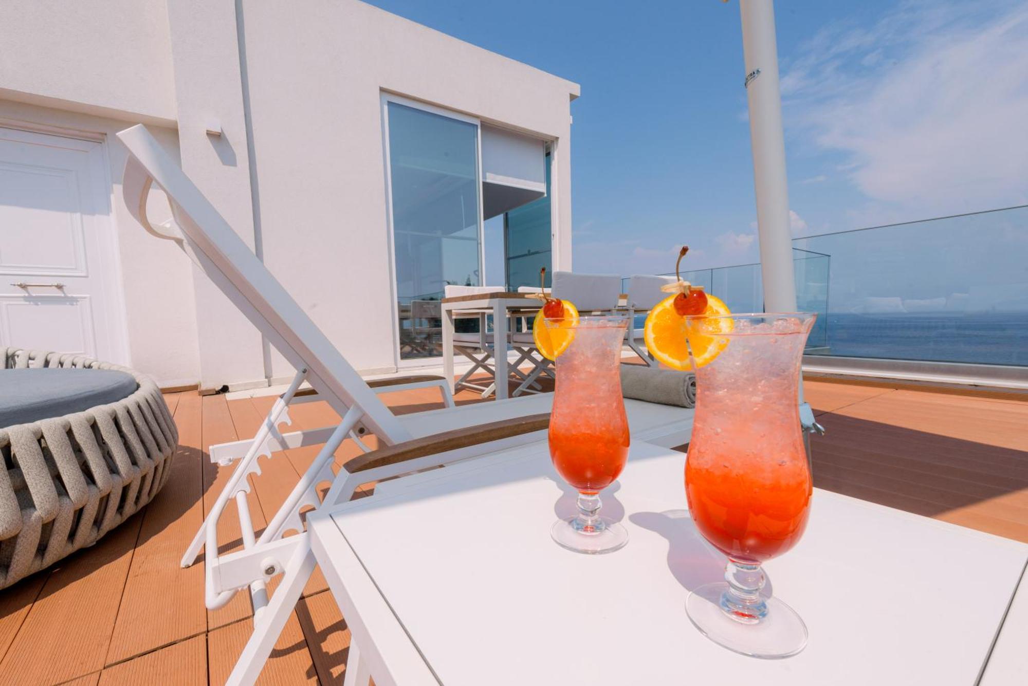Ray Hotel Corfu Перама Экстерьер фото