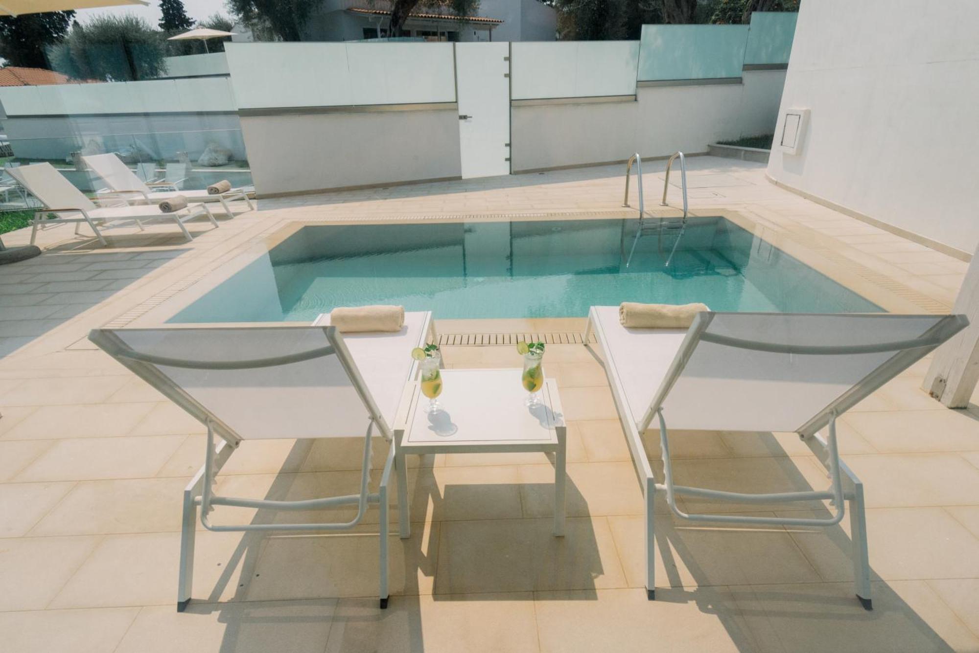 Ray Hotel Corfu Перама Экстерьер фото