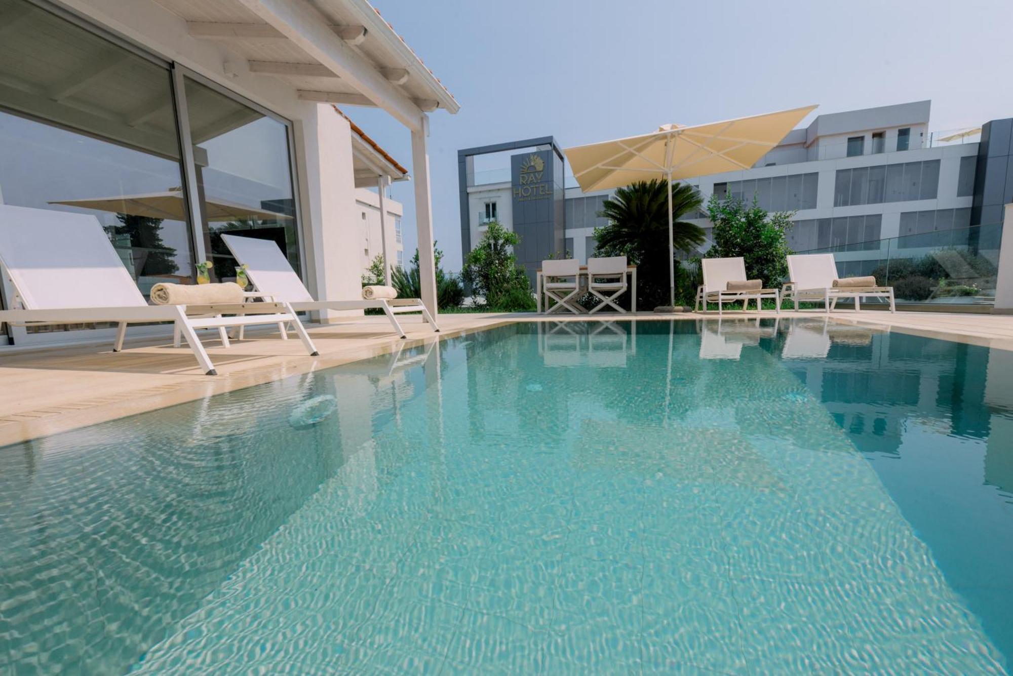 Ray Hotel Corfu Перама Экстерьер фото
