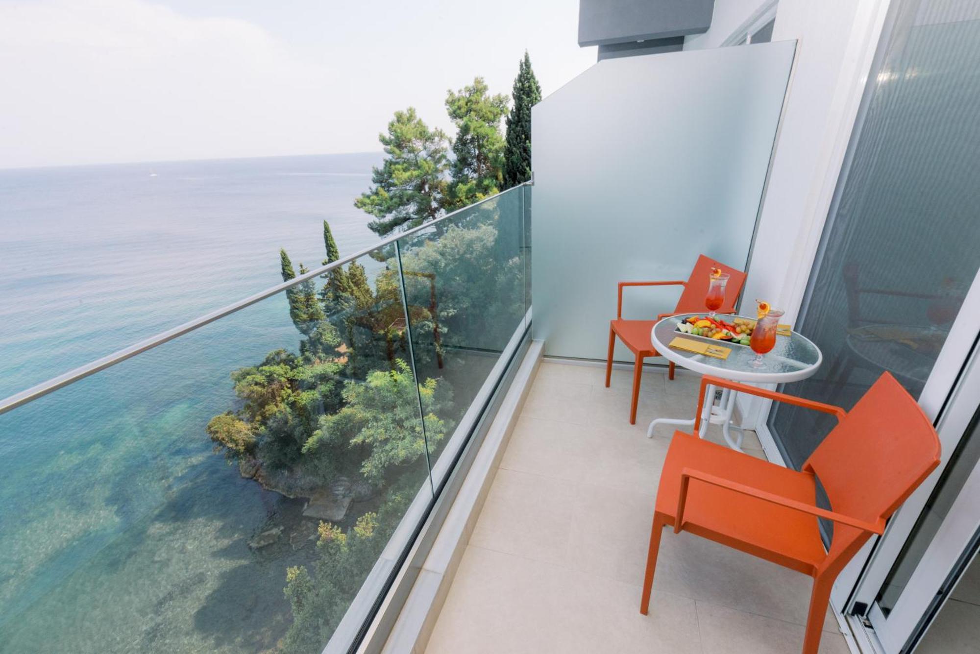 Ray Hotel Corfu Перама Экстерьер фото